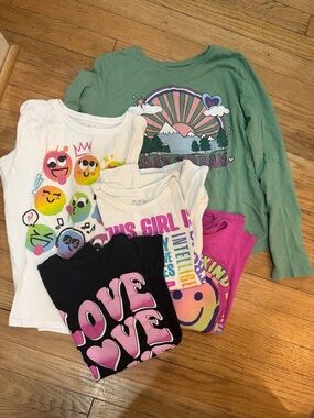 The Childrens Place Girls' Long Sleeves Graphic Tee Bundle - Multi-Color